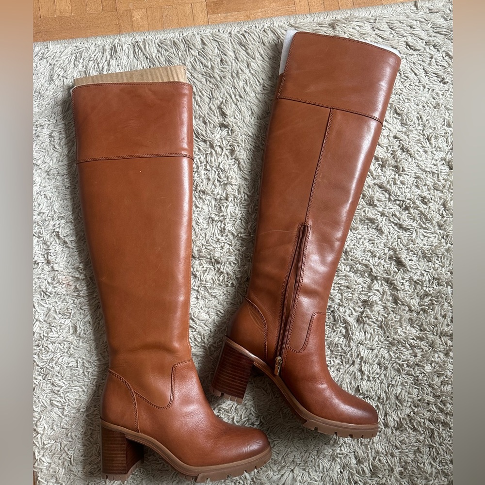 Women’s Vince Camuto knee high boot size 8